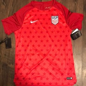 Nike USA soccer jersey